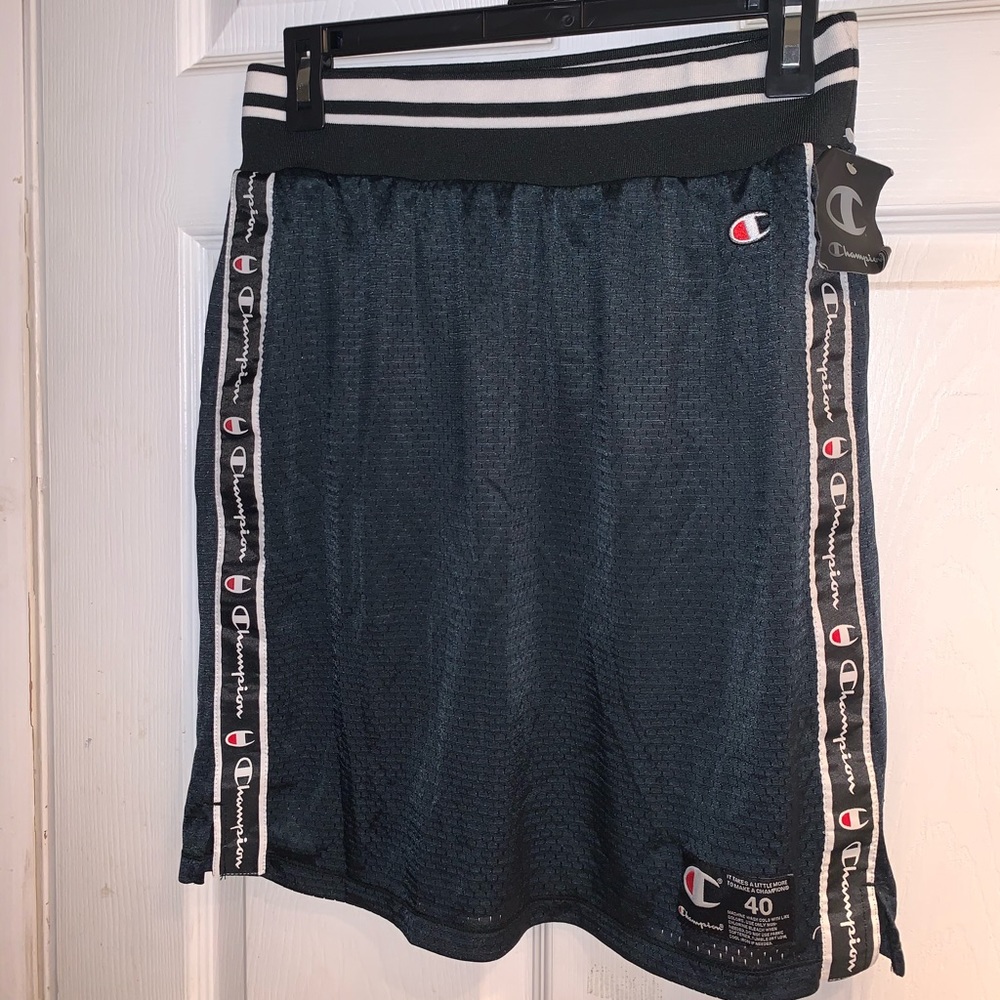 Reversible champion skirt!